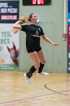Bild 228 - wBJ SV Henstedt Ulzburg - HSG Holstein Kiel/Kronshagen : Ergebnis: 30:28